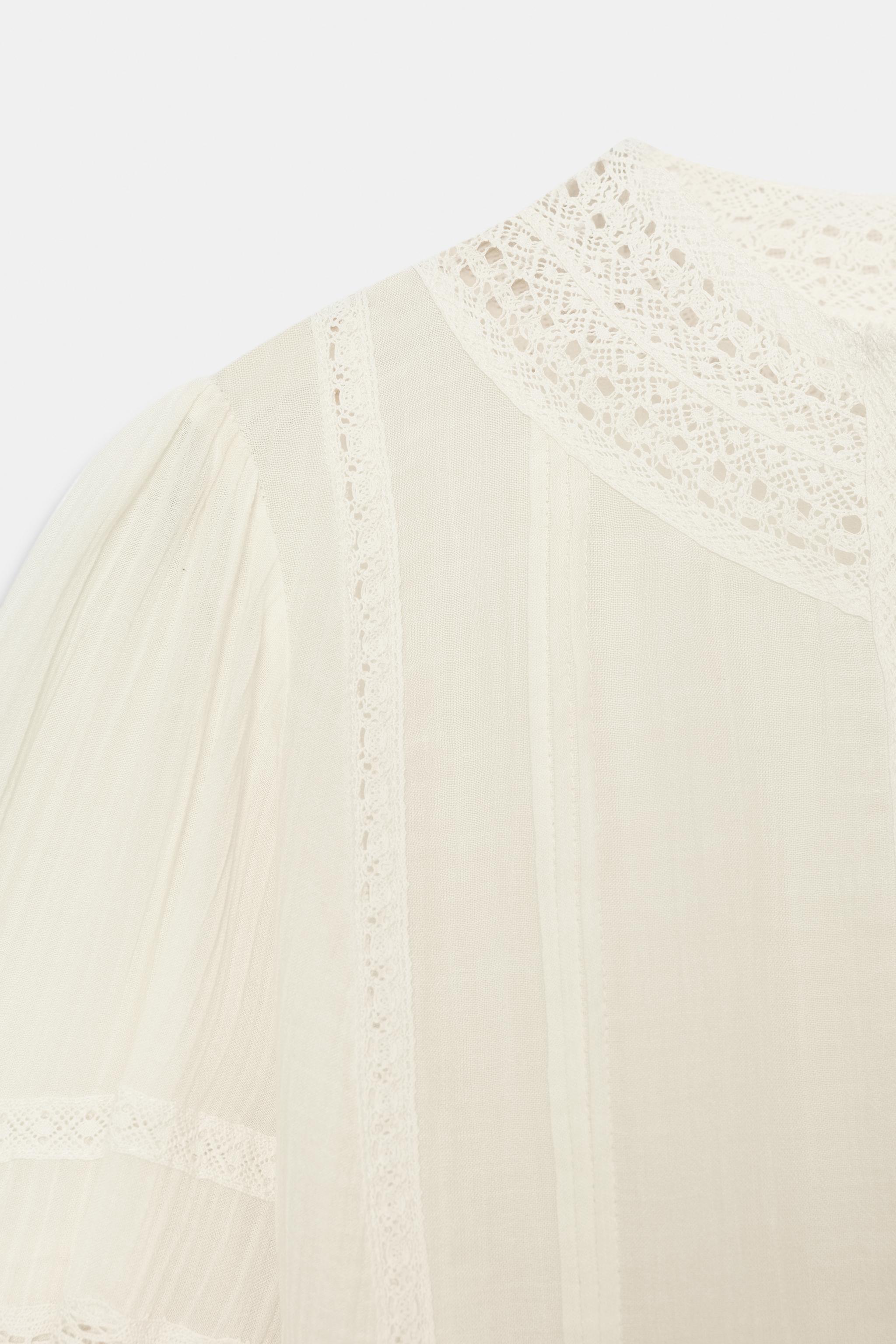 ZW COLLECTION ROMANTIC LACE BLOUSE